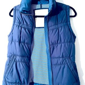 American Eagle puffer vest, dark blue, S